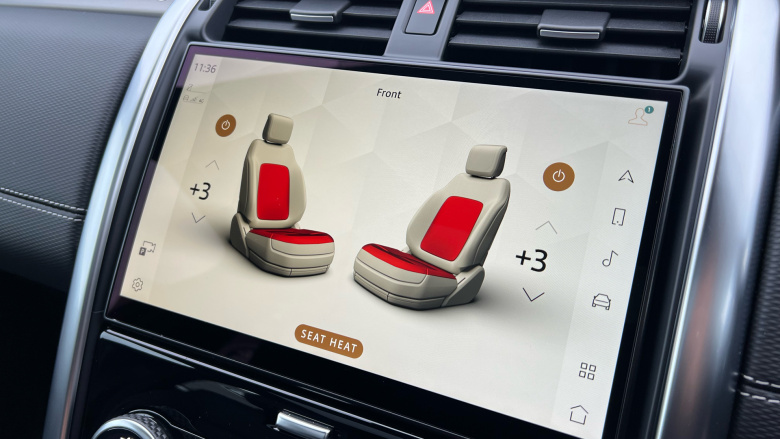 Land Rover Discovery 3.0 D300 R-Dynamic SE 5dr Auto Diesel Station Wagon